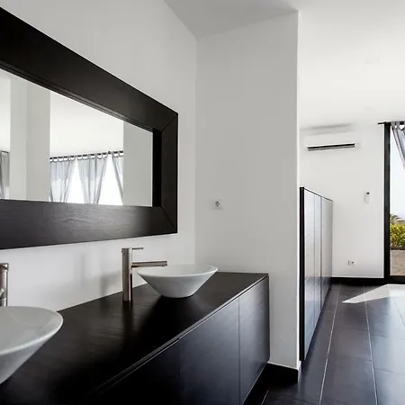 Villa Iconic Lanzarote Mácher